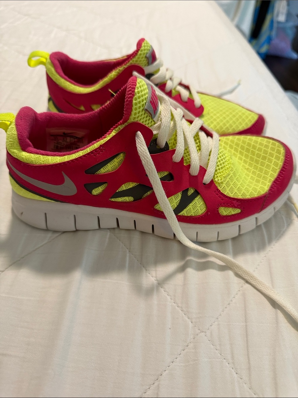 Nike running sneakers 5Y